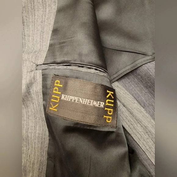 VINTAGE MENS LIGHT GREY KUPPENHEIMER BY WALTON SUIT SET - Picture 6 of 11